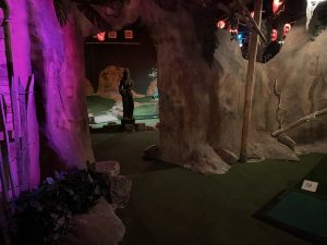 18 holes Indoor midgetgolf Chaam